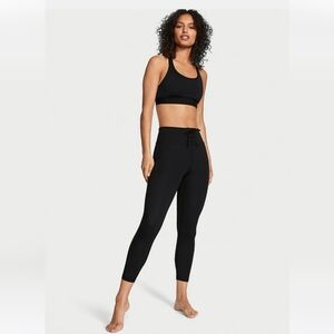 NWT Victoria's Secret Essential High Rise Lace-up Leggings. Black size L